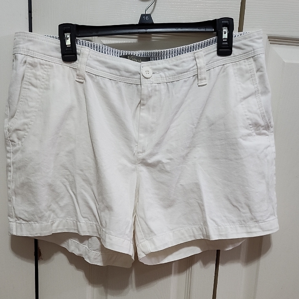 Natural Reflections White Women's Shorts